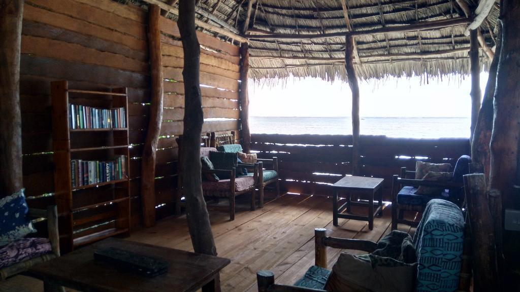 Twisted Palms Lodge & Restaurant Bwejuu Zewnętrze zdjęcie
